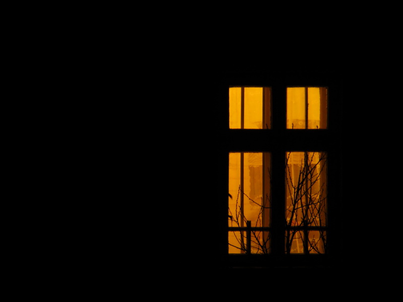 Golden Window 